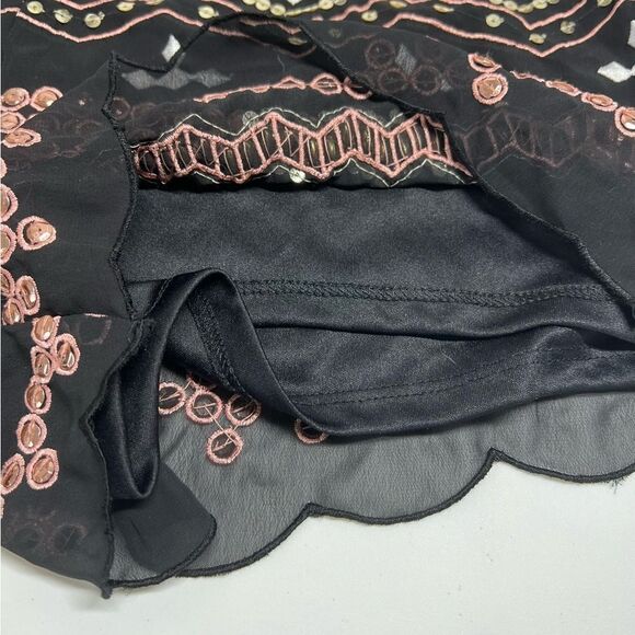 Forever 21 Black shorts with sequins Lined Size L - Picture 7 of 11